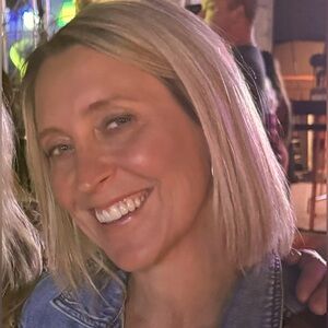 Meet your Posher, Pamela